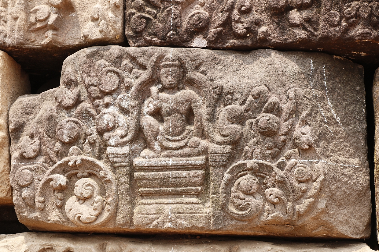 Wat Phu 0026